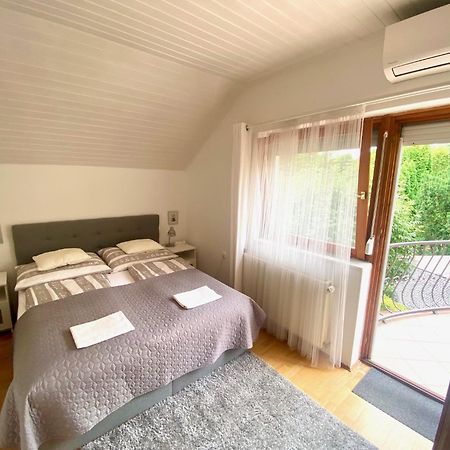 Do-Ti Apartmanhaz Balatonlelle Luaran gambar
