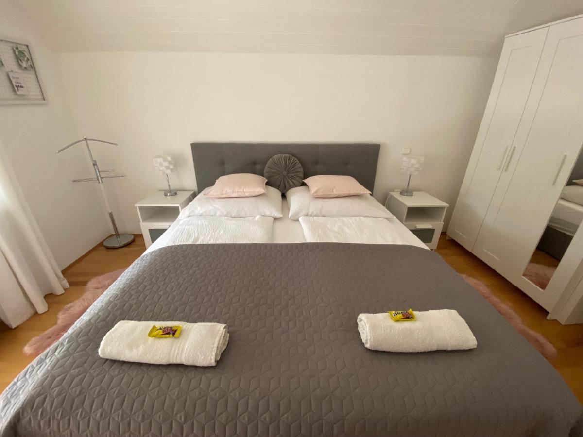 Do-Ti Apartmanhaz Balatonlelle Luaran gambar