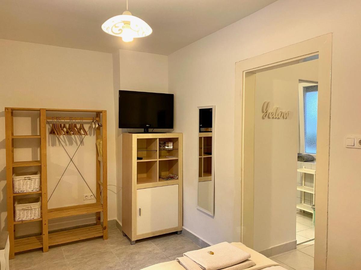 Do-Ti Apartmanhaz Balatonlelle Luaran gambar