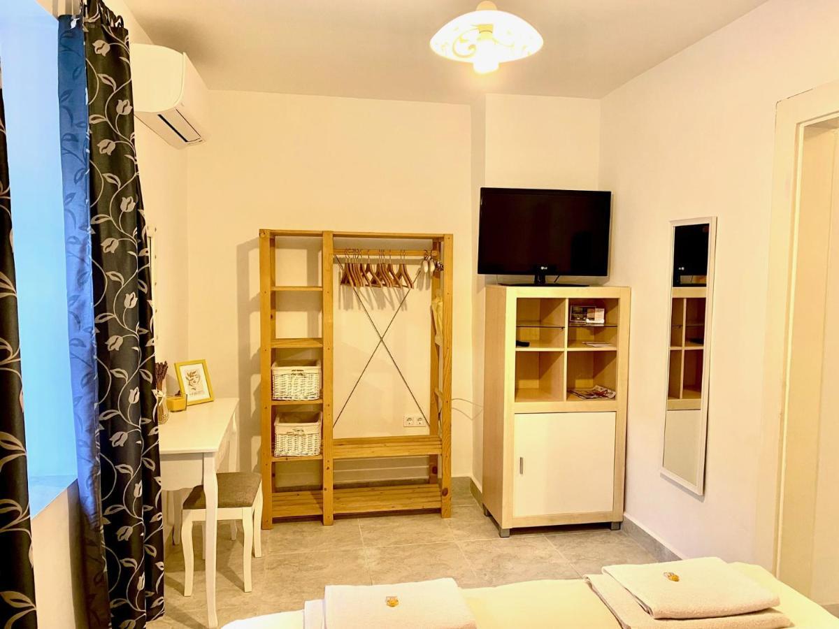 Do-Ti Apartmanhaz Balatonlelle Luaran gambar