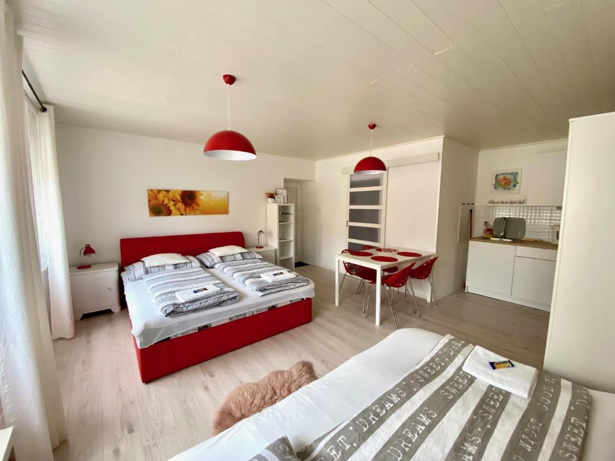 Do-Ti Apartmanhaz Balatonlelle Luaran gambar
