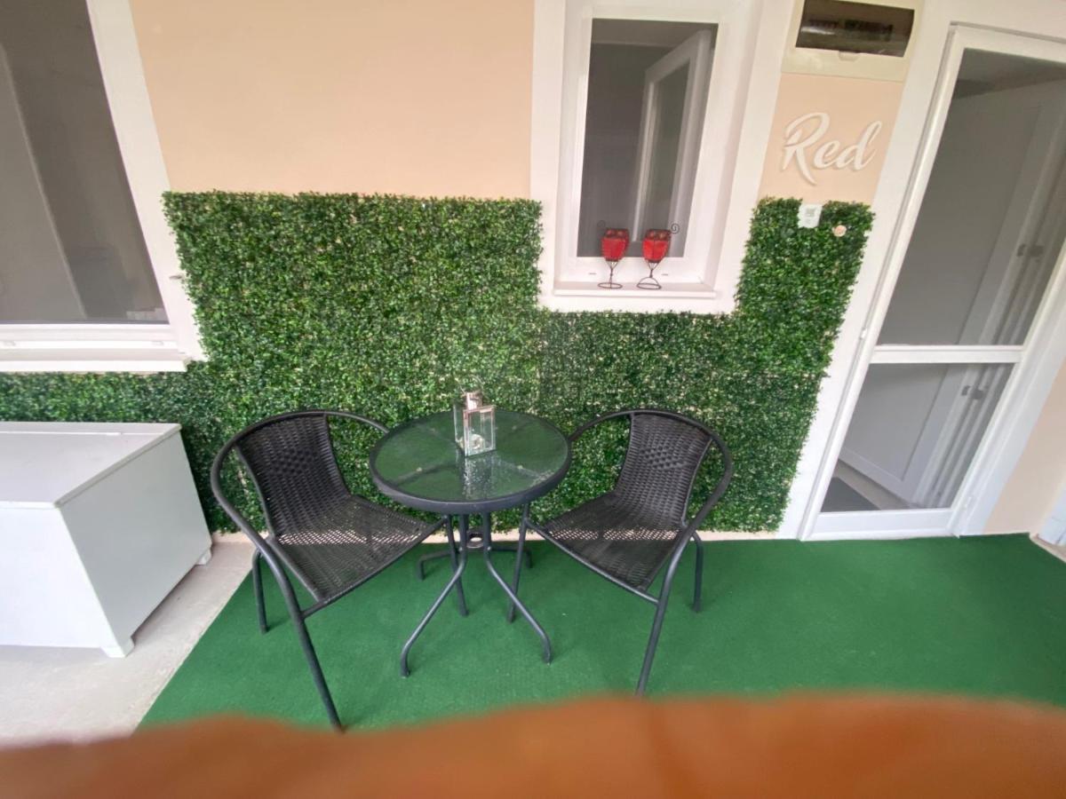 Do-Ti Apartmanhaz Balatonlelle Luaran gambar