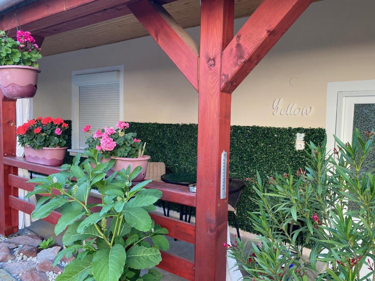 Do-Ti Apartmanhaz Balatonlelle Luaran gambar