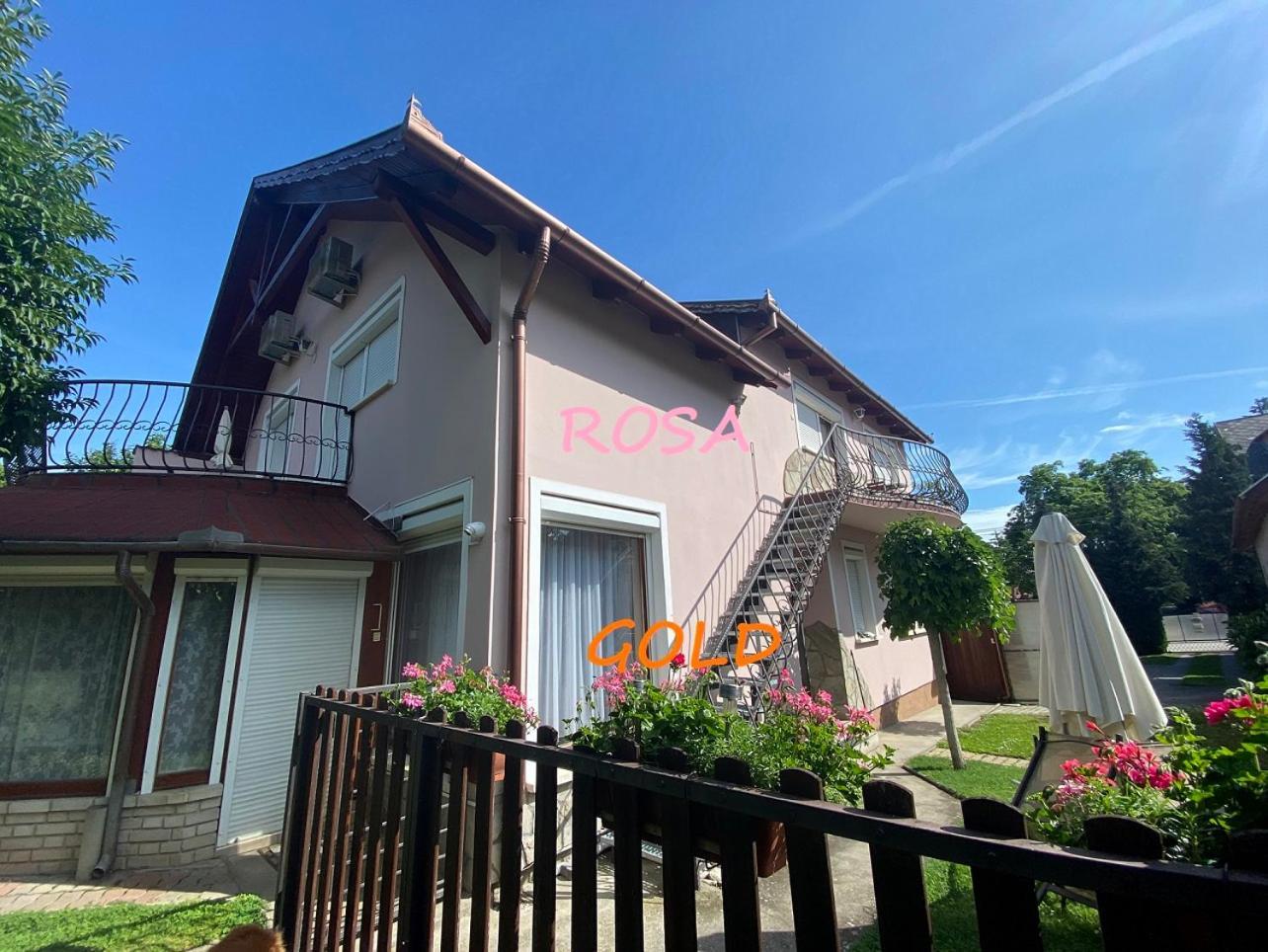 Do-Ti Apartmanhaz Balatonlelle Luaran gambar