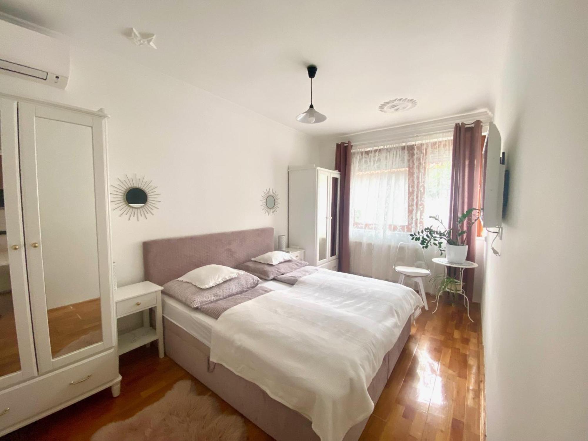 Do-Ti Apartmanhaz Balatonlelle Luaran gambar